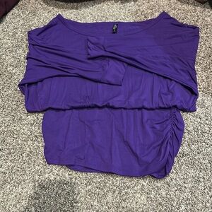 Rouched purple boat neck 3quarter sleeve